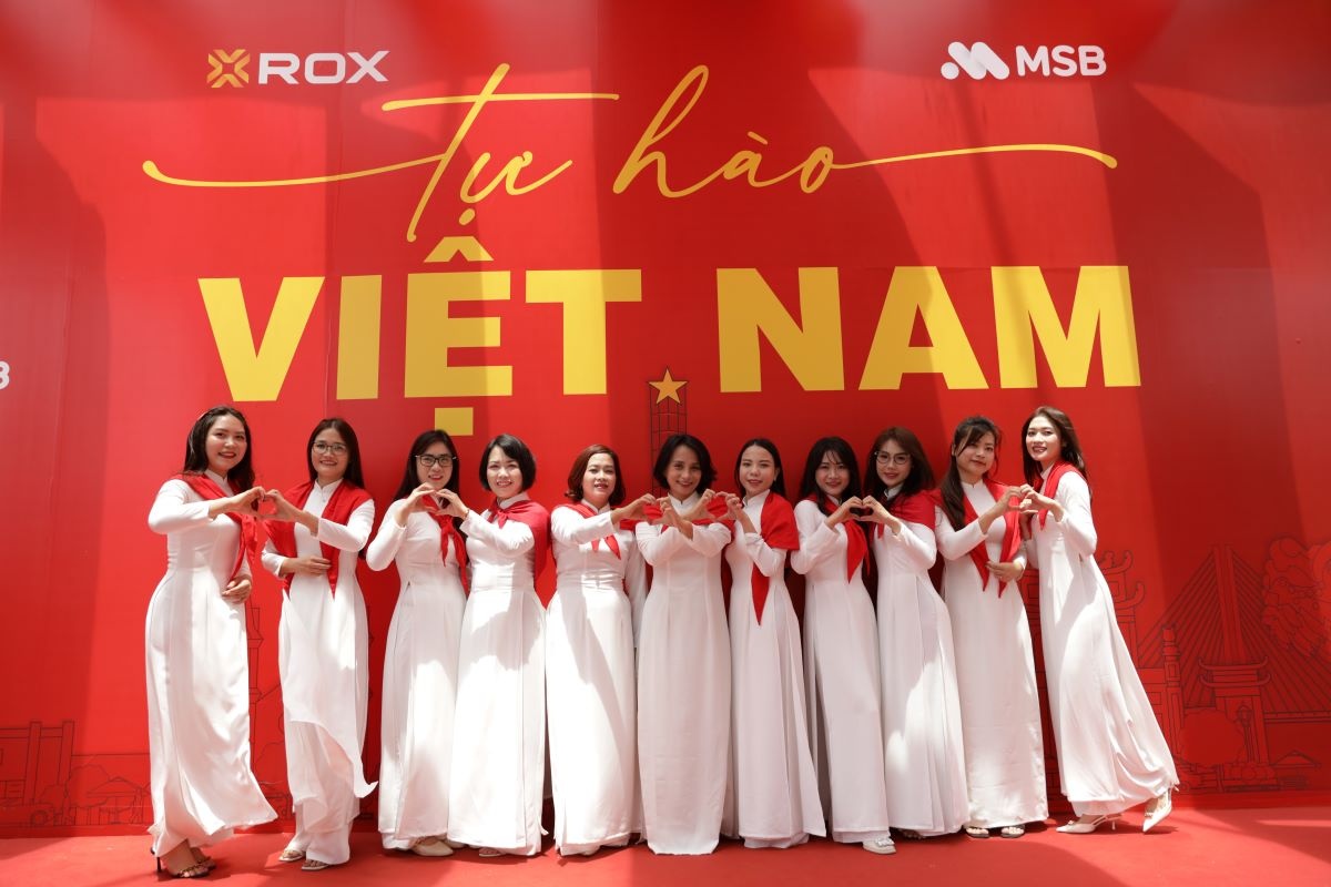 Mỗi một lá cờ là một niềm tự hào