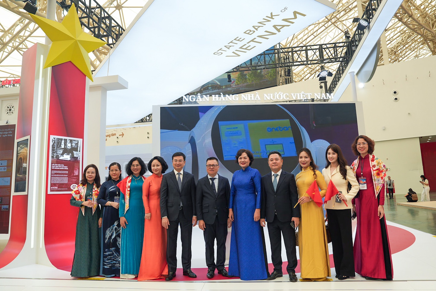 Ấn tượng gian triển lãm của ngành Ngân hàng tại Triển lãm thành tựu Đất nước "80 năm Hành trình Độc lập - Tự do - Hạnh phúc"