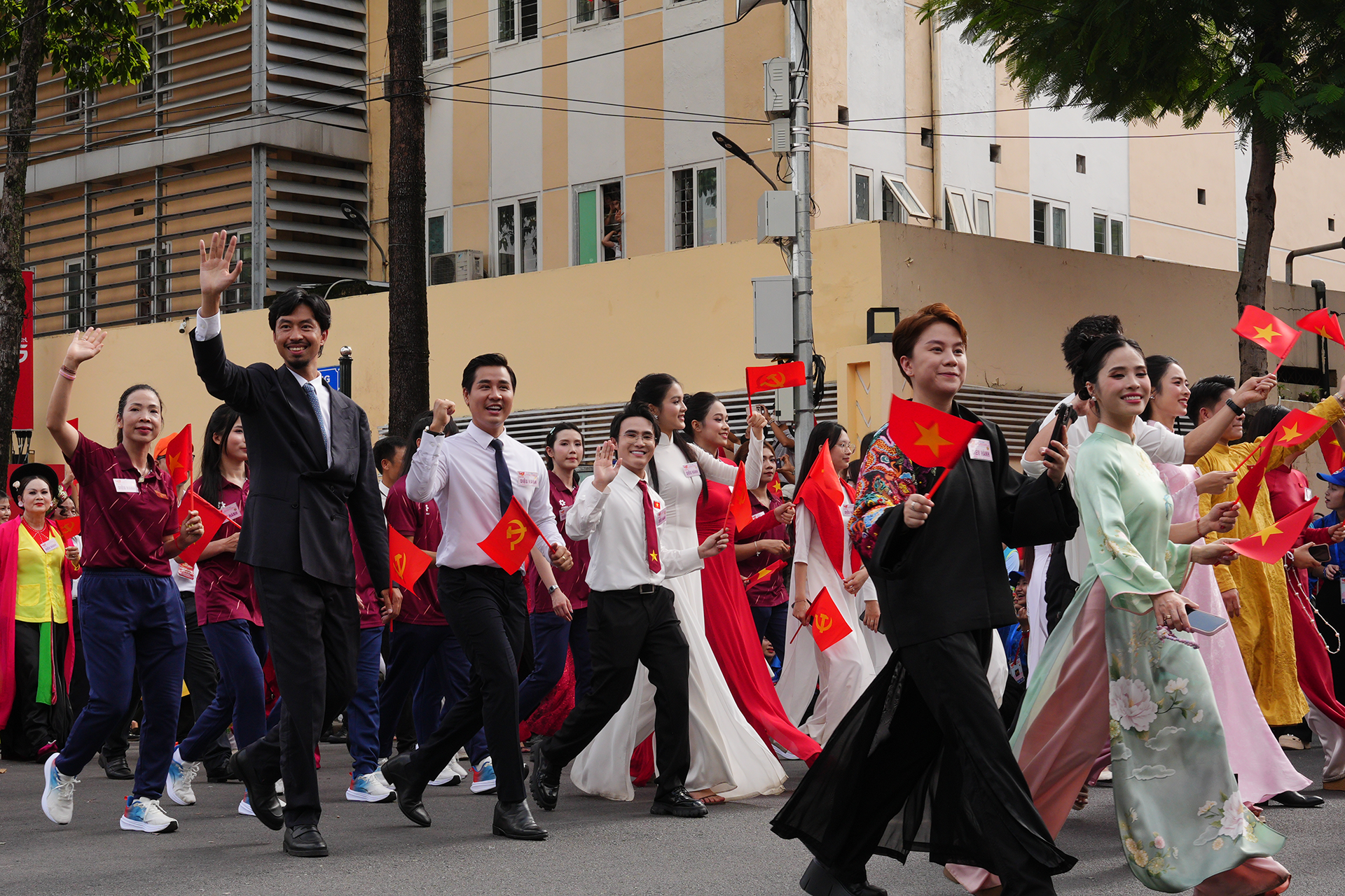 Khoảnh khắc tự hào trong ngày hội lớn của dân tộc