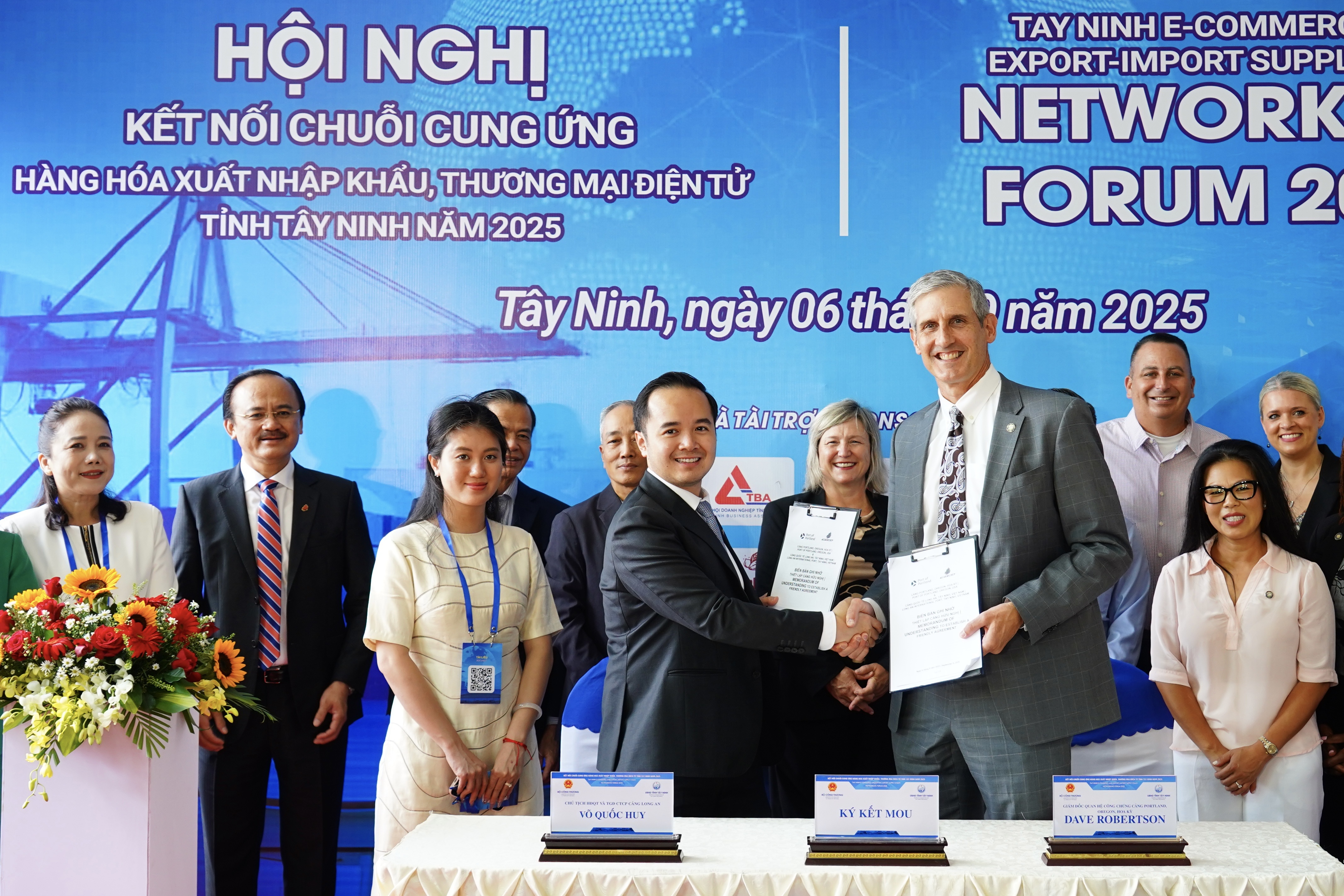 Cảng quốc tế Long An ký kết với các cảng lớn cuả Mỹ và Thuỵ Điển, mở rộng cửa ngõ thương mại quốc tế