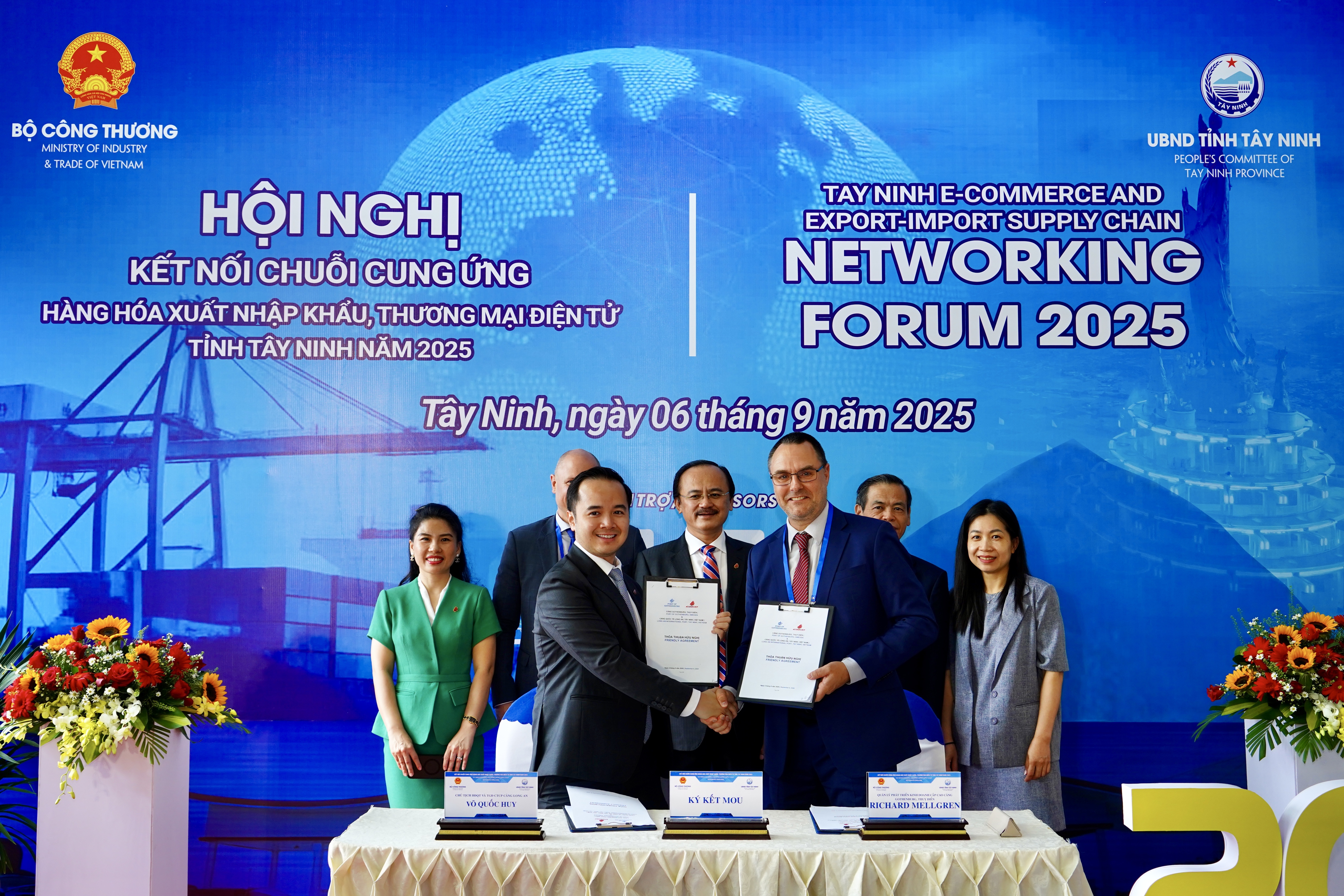 Cảng Quốc tế Long An ký thoả thuận Hiệp định cảng hữu nghị với cảng Gothenburg (Thuỵ Điển)