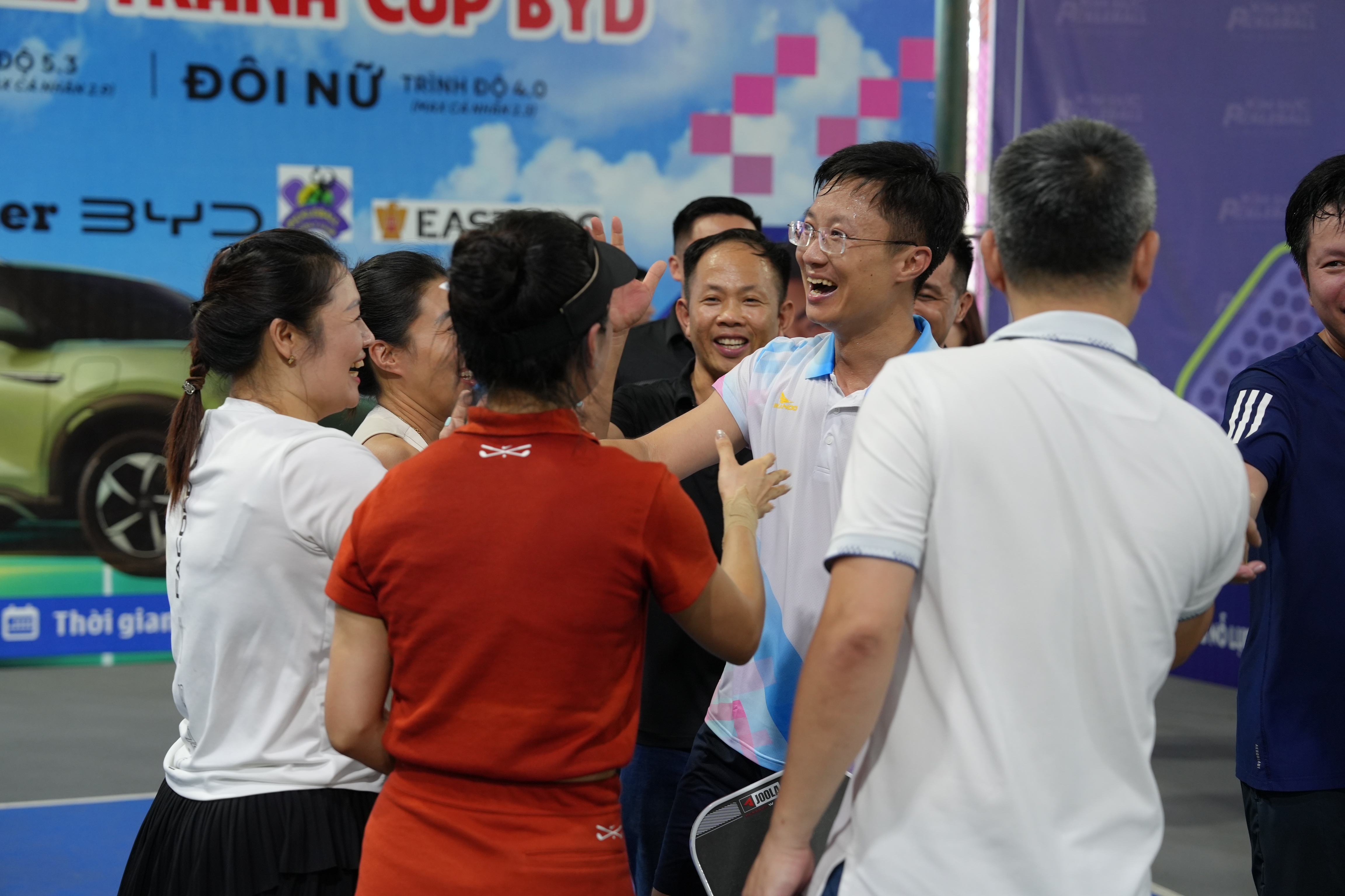 Phát huy tinh thần thể thao để gắn kết, quyết tâm hoàn thành nhiệm vụ của ngành Ngân hàng Phát huy tinh thần thể thao để gắn kết, quyết tâm hoàn thành nhiệm vụ của ngành Ngân hàng