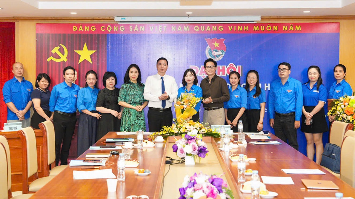 Chi đoàn Thời báo Ngân hàng: Xung kích trong hoạt động tuyên truyền và công tác chuyên môn