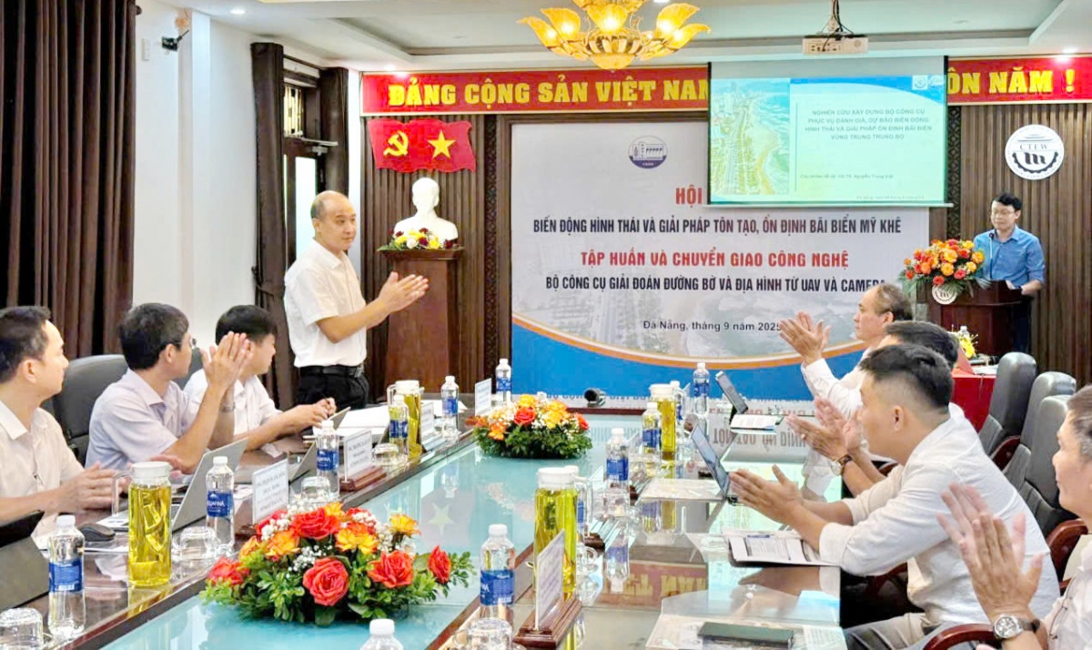 Chủ động ứng phó xói lở bờ biển Trung Trung Bộ Chủ động ứng phó xói lở bờ biển Trung Trung Bộ