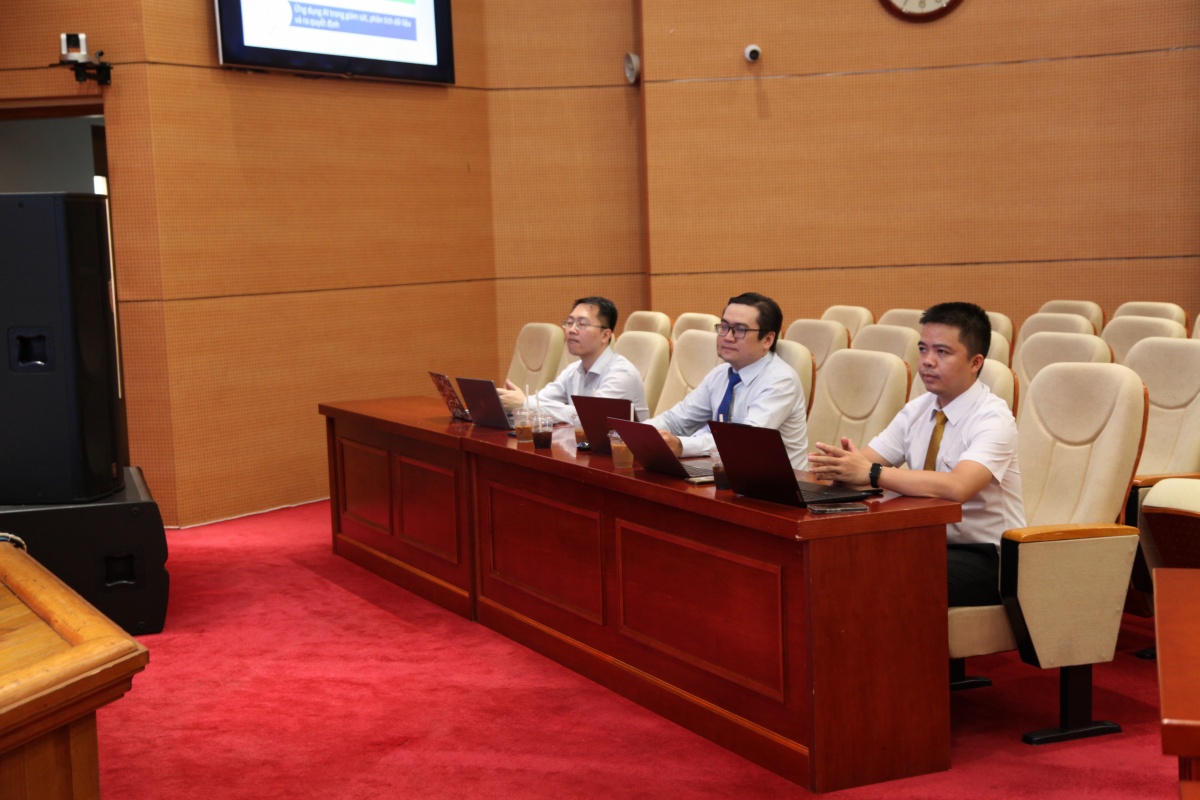 NHNN bồi dưỡng về ứng dụng AI cho cán bộ quản lý NHNN bồi dưỡng về ứng dụng AI cho cán bộ quản lý