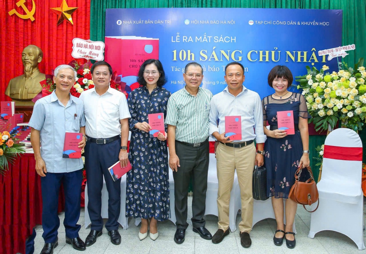 10h sáng Chủ Nhật  - cuốn sách hướng người đọc tới sự tử tế