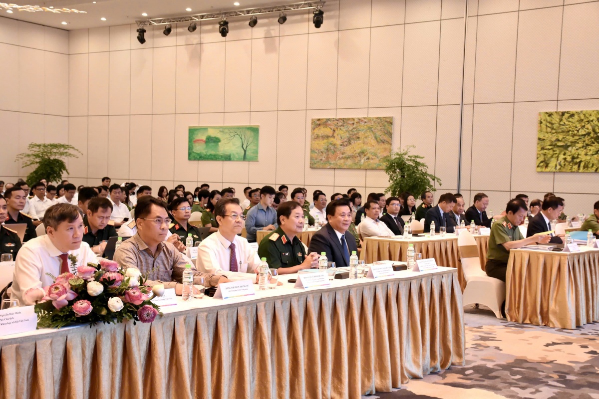 AI và bài toán phát triển nhân văn, an toàn, tự chủ cho Việt Nam