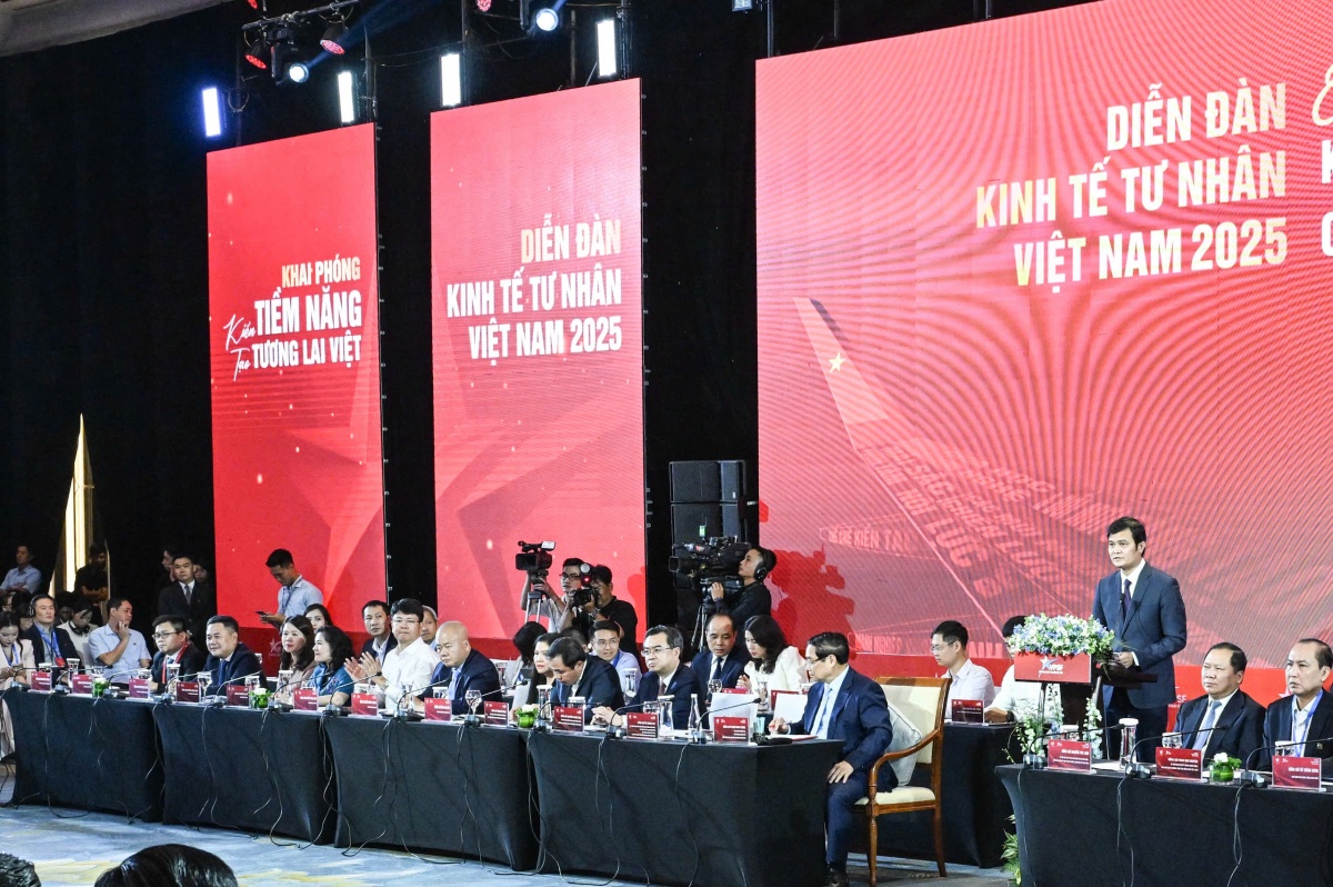 Thủ tướng kỳ vọng doanh nghiệp phát huy tự chủ, tự cường, góp phần xây dựng nền kinh tế độc lập, tự chủ