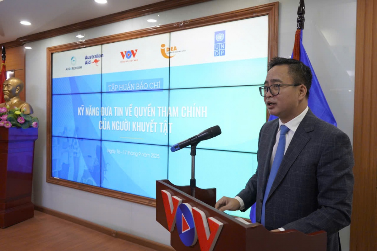 Ông Phạm Mạnh Hùng, Phó Tổng Giám đốc Đài Tiếng nói Việt Nam chia sẻ tại chương trình. (Ảnh:VOV)