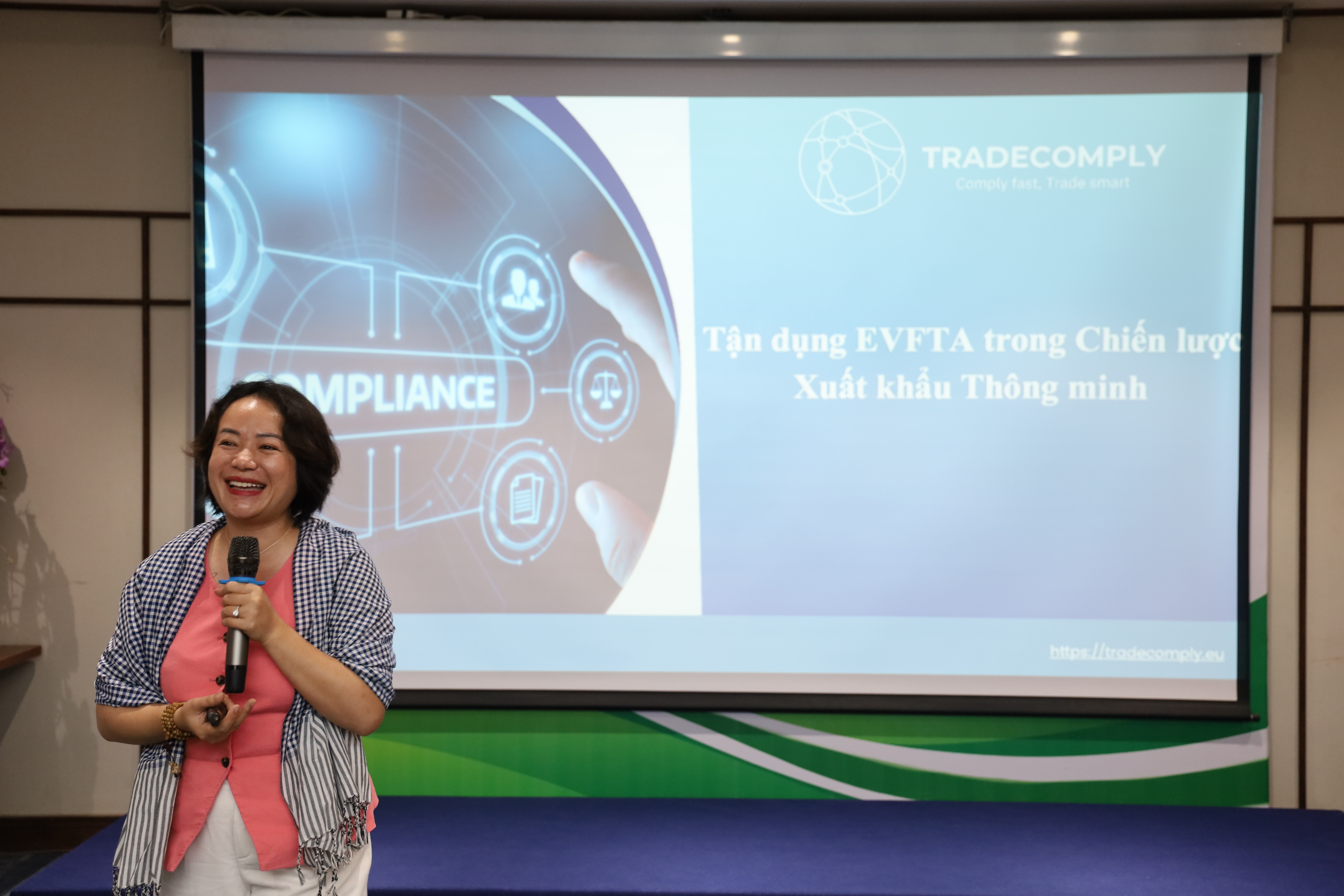 Bà Nguyễn Thị Phượng, Giám đốc điều hành của Công ty TradeComply