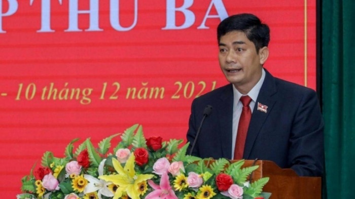 Đồng chí Y Vinh Tơr Đồng chí Y Vinh Tơr