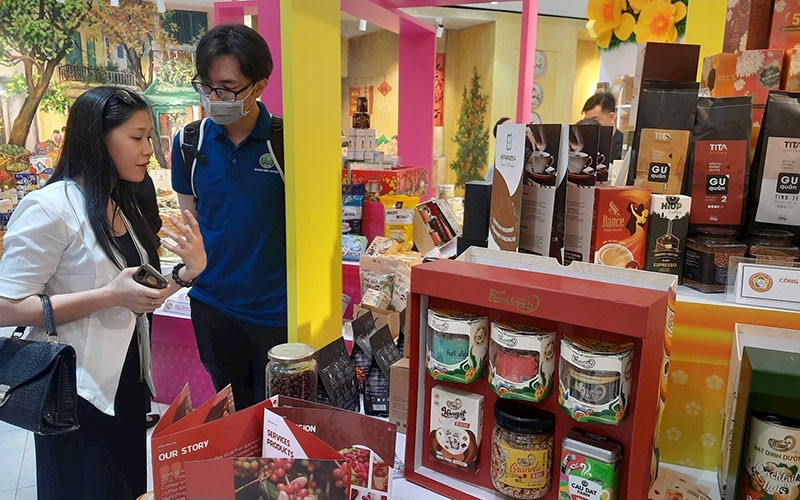 Doanh nghiệp đón cơ hội từ thương mại điện tử để bứt phá xuất khẩu