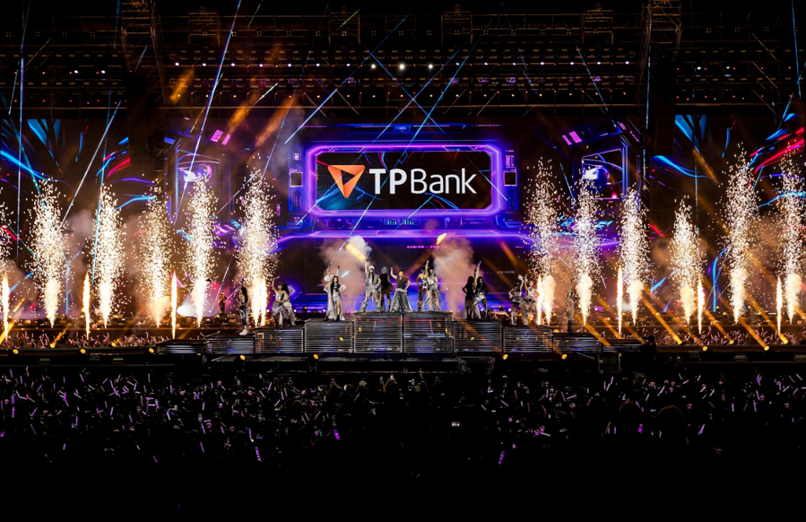 TPBank xuất hiện “cực cháy” tại Em Xinh “Say Hi” Concert. Ảnh: Vieon