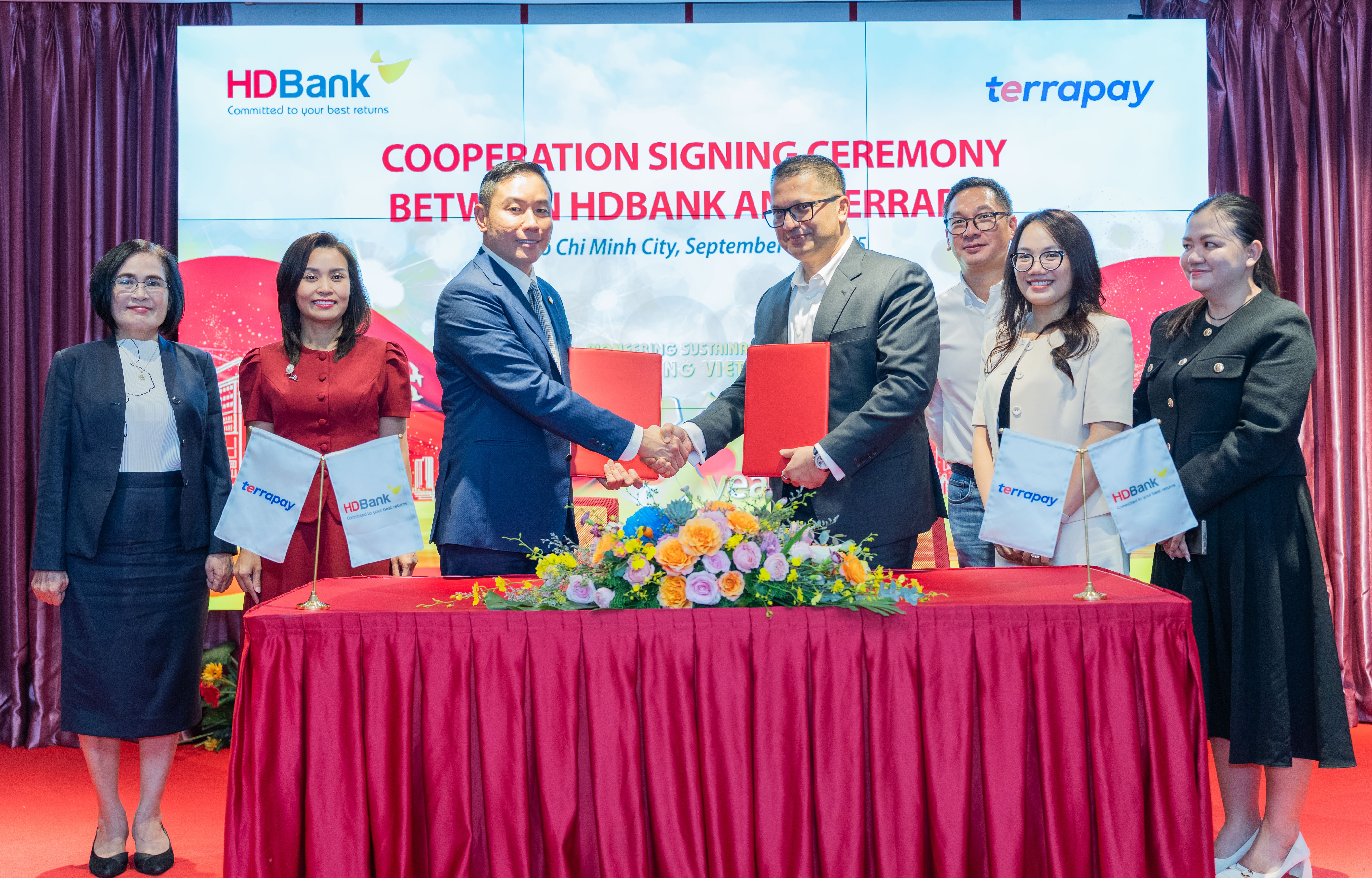 HDBank hợp tác cùng TerraPay tăng tốc dịch vụ kiều hối toàn cầu