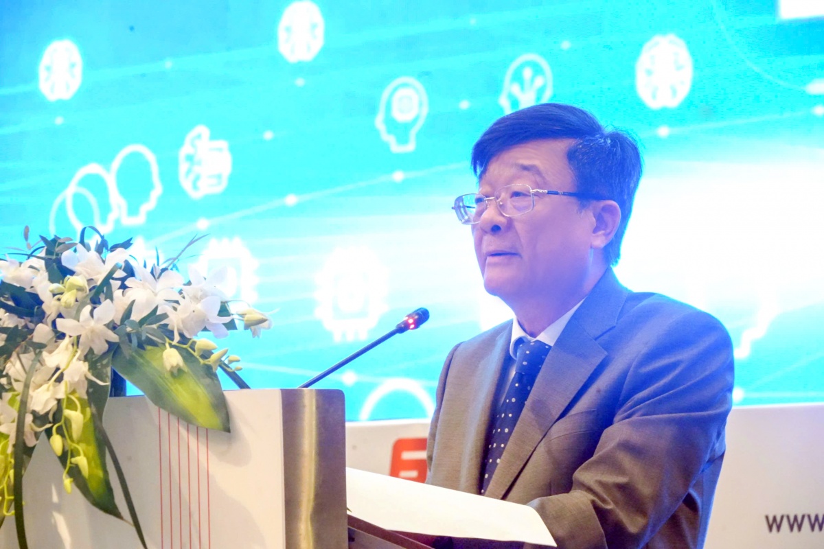 Xây dựng mô hình vận hành bằng AI, mở ra cuộc cách mạng trong ngành Ngân hàng