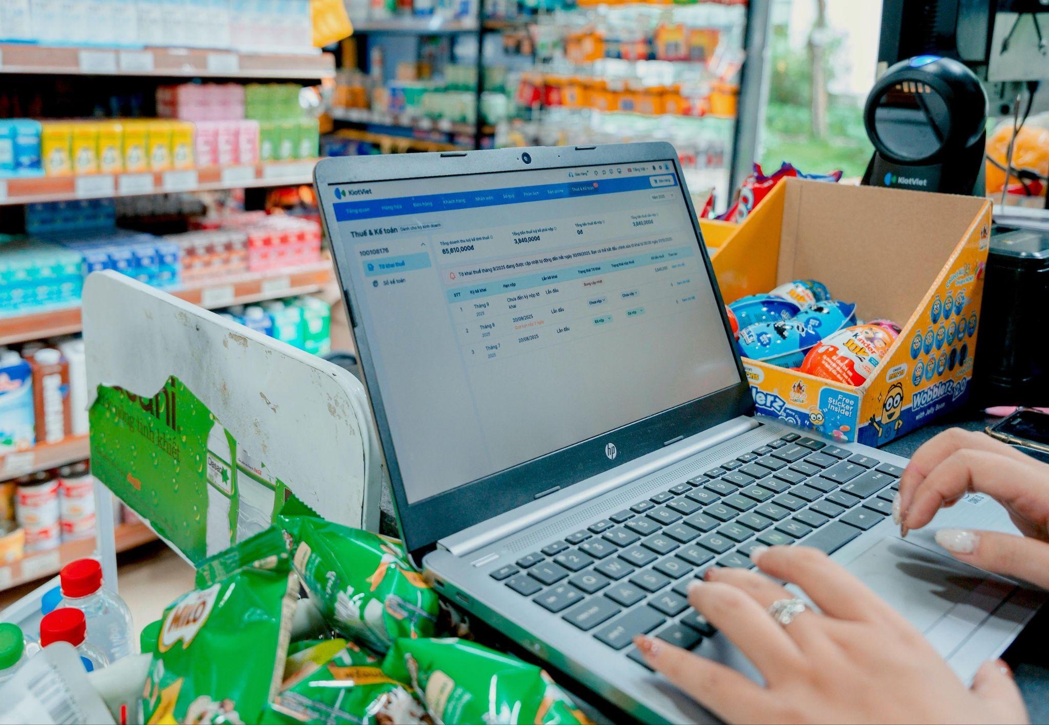 Miễn phí phần mềm kế toán, hỗ trợ hộ kinh doanh chuyển sang thuế kê khai Miễn phí phần mềm kế toán, hỗ trợ hộ kinh doanh chuyển sang thuế kê khai