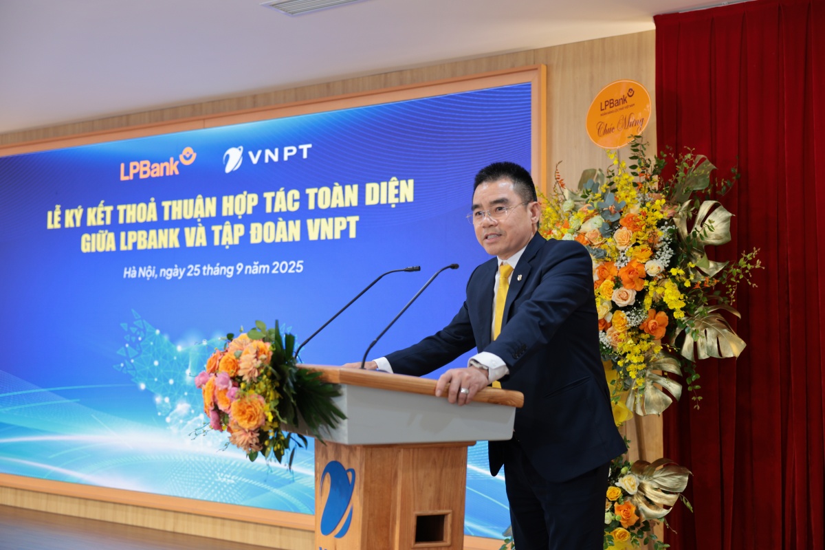 LPBank và VNPT ký kết hợp tác toàn diện, thúc đẩy chuyển đổi số và phát triển bền vững