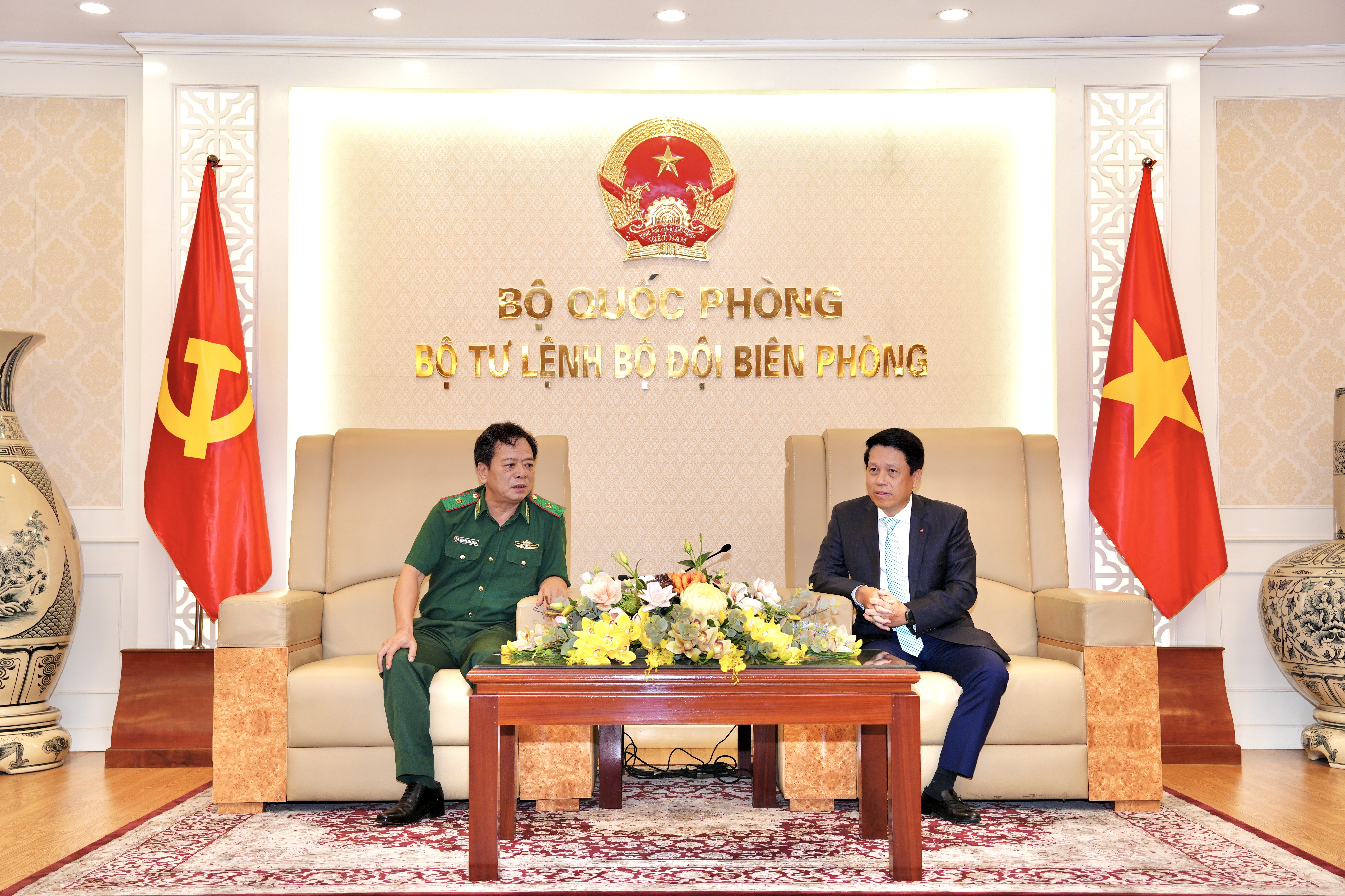 Tăng cường trao đổi, cung cấp thông tin vì sự bình yên của Tổ quốc và nhân dân