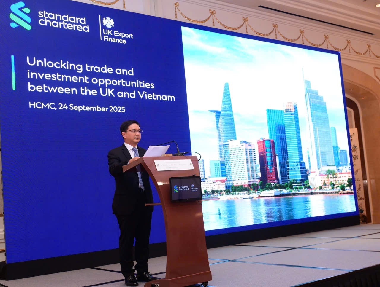 Ông Nguyễn Mạnh Cường, Phó Chủ tịch UBND TP. Hồ Chí Minh phát biểu tại sự kiện Ông Nguyễn Mạnh Cường, Phó Chủ tịch UBND TP. Hồ Chí Minh phát biểu tại sự kiện