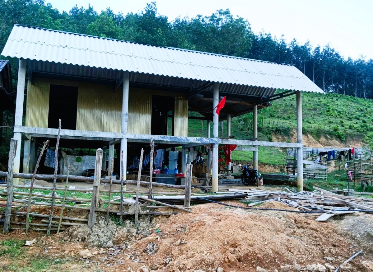 Nhiều hộ ở Quảng Trị đã được tiếp cận vốn vay ưu đãi để sửa chữa, xây dựng nhà mới.