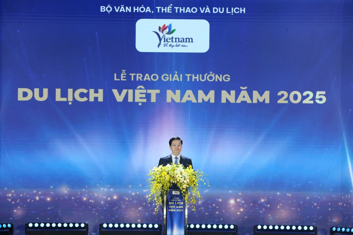 Vinh danh doanh nghiệp, đơn vị đóng góp cho sự nghiệp phát triển du lịch