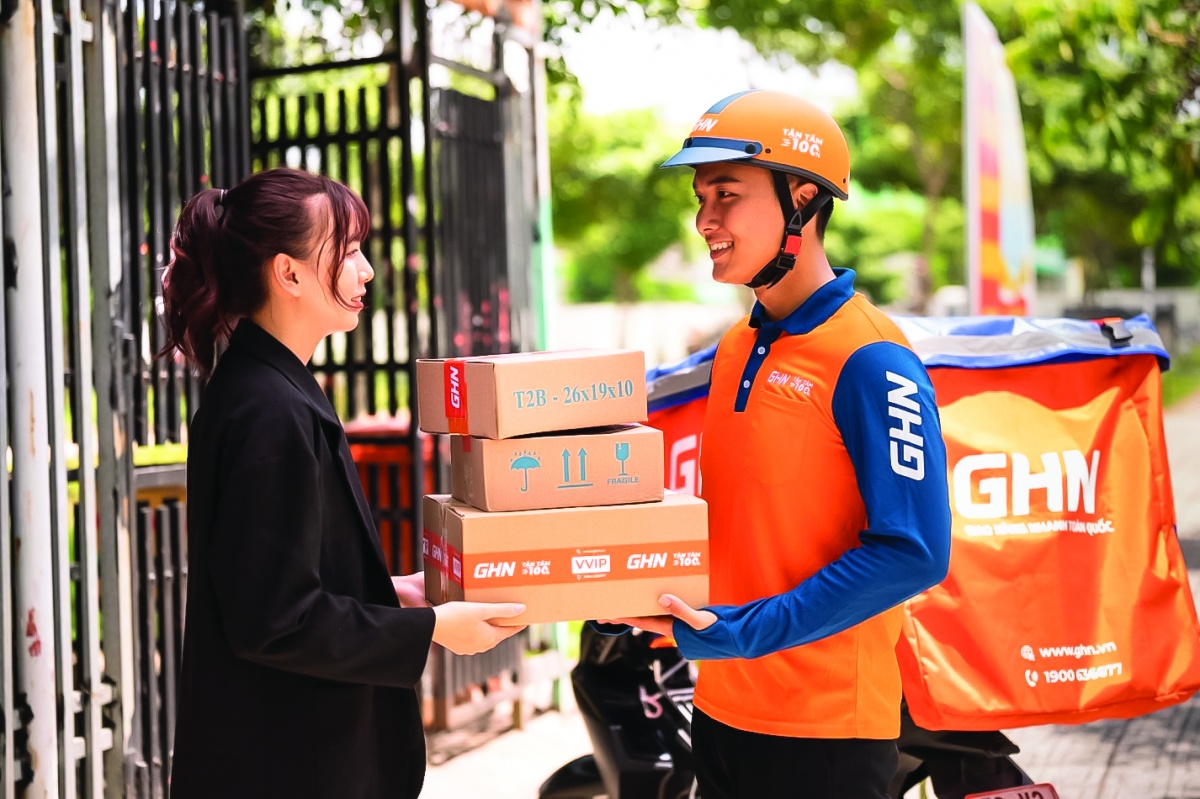 Tăng cường tuân thủ pháp luật trên thương mại điện tử tạo môi trường kinh doanh số minh bạch và lành mạnh Tăng cường tuân thủ pháp luật trên thương mại điện tử tạo môi trường kinh doanh số minh bạch và lành mạnh