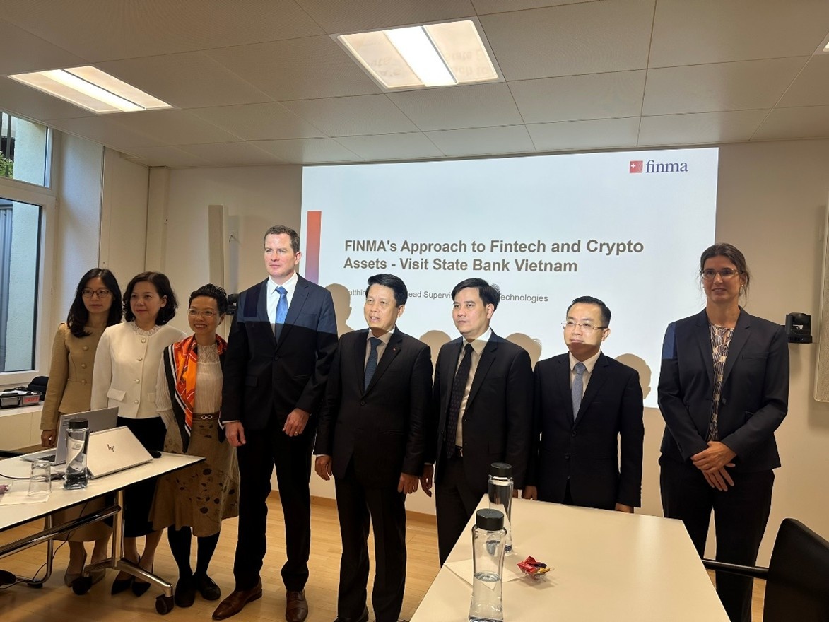 Nghiên cứu kinh nghiệm chuyển đổi số, Fintech và tài sản mã hóa tại Thụy Sĩ và Vương quốc Anh