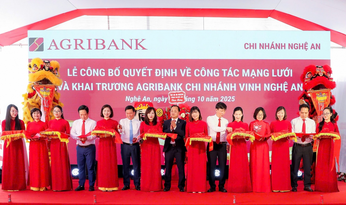 Agribank đẩy mạnh cơ cấu mạng lưới, tạo dư địa phát triển nông nghiệp, nông thôn, nông dân