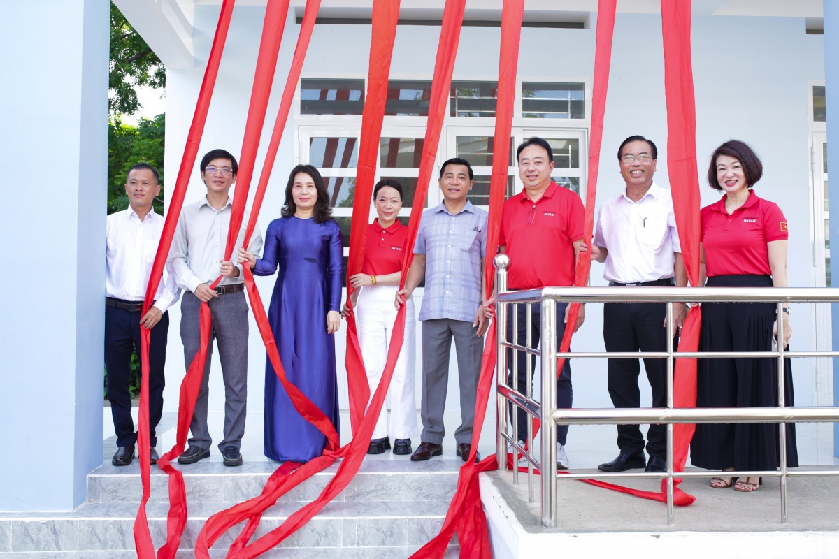 Khánh Hòa - Central Retail Việt Nam bàn giao công trình giáo dục trị giá hơn 2,3 tỷ đồng