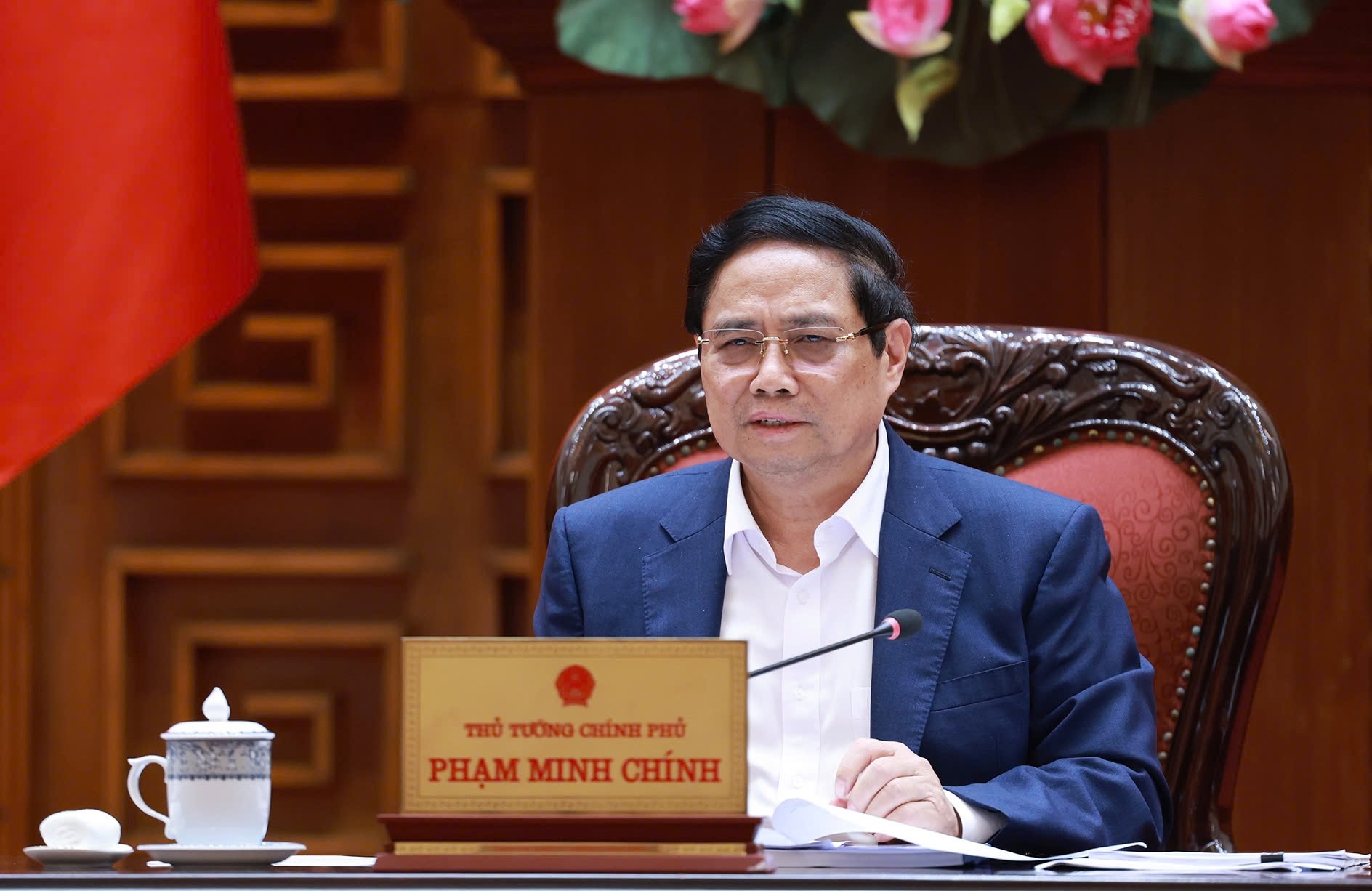 Thủ tướng yêu cầu các bộ, ngành, địa phương tiếp tục rà soát, làm rõ cơ sở chính trị của việc sắp xếp đơn vị sự nghiệp công lập tại các Nghị quyết liên quan - Ảnh: VGP/Nhật Bắc