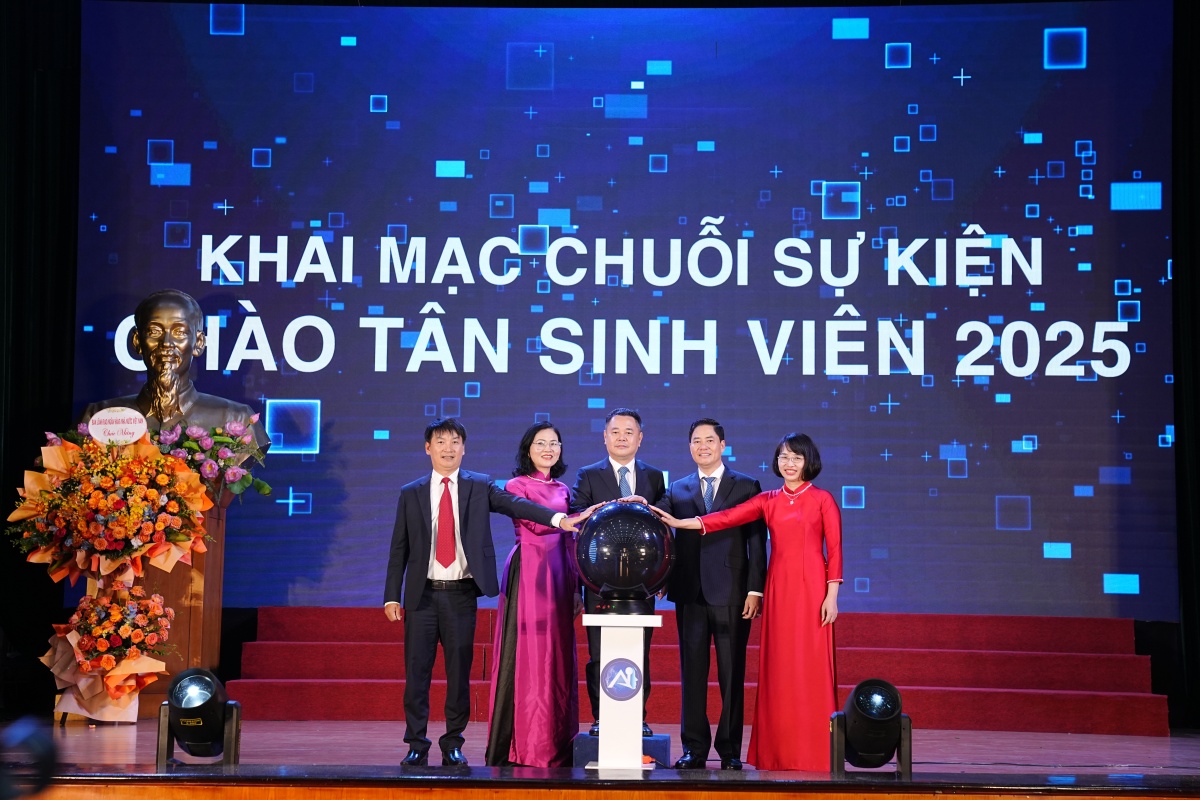 Kết nối “nhịp cầu” tri thức cho nguồn nhân lực thời đại AI Kết nối “nhịp cầu” tri thức cho nguồn nhân lực thời đại AI