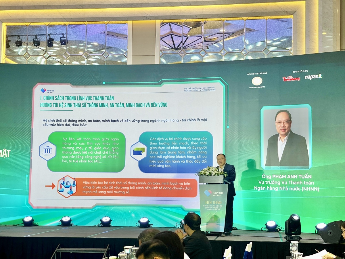 Ngành Ngân hàng tiên phong kiến tạo hệ sinh thái số thông minh, an toàn và bền vững Ngành Ngân hàng tiên phong kiến tạo hệ sinh thái số thông minh, an toàn và bền vững