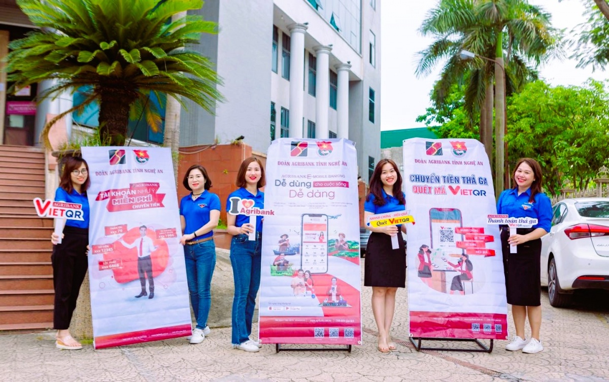 xóc đĩa - Người Chiến Thắng mang Tư Duy Đổi Mới cũng như Tầm Nhìn Chiến Lược