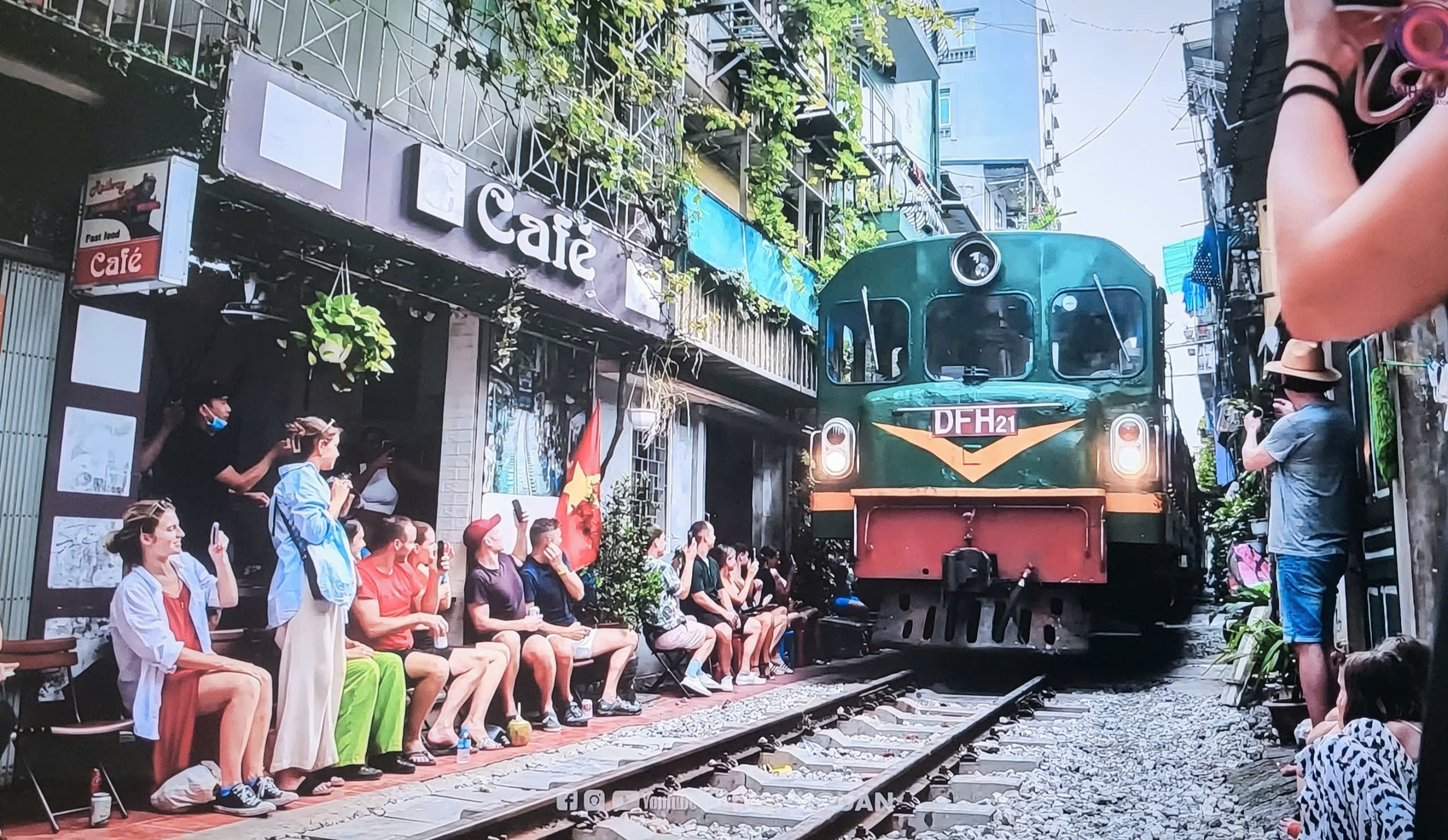 Du khách có những trải nghiệm thú vị tại Thủ đô Hà Nội