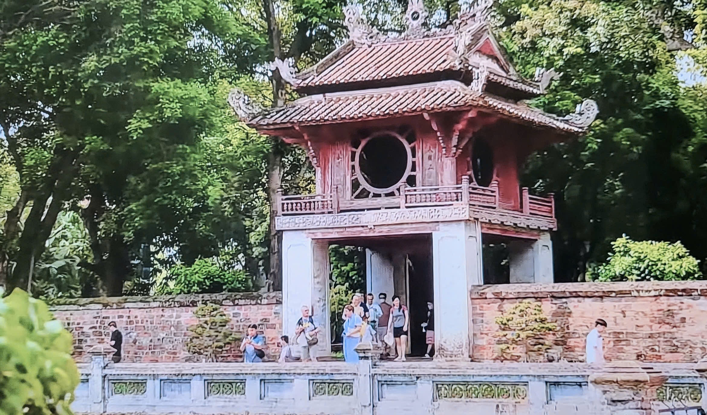 Hà Nội có thể phát triển hình ảnh một điểm đến hiện đại, thân thiện, an toàn và giàu bản sắc