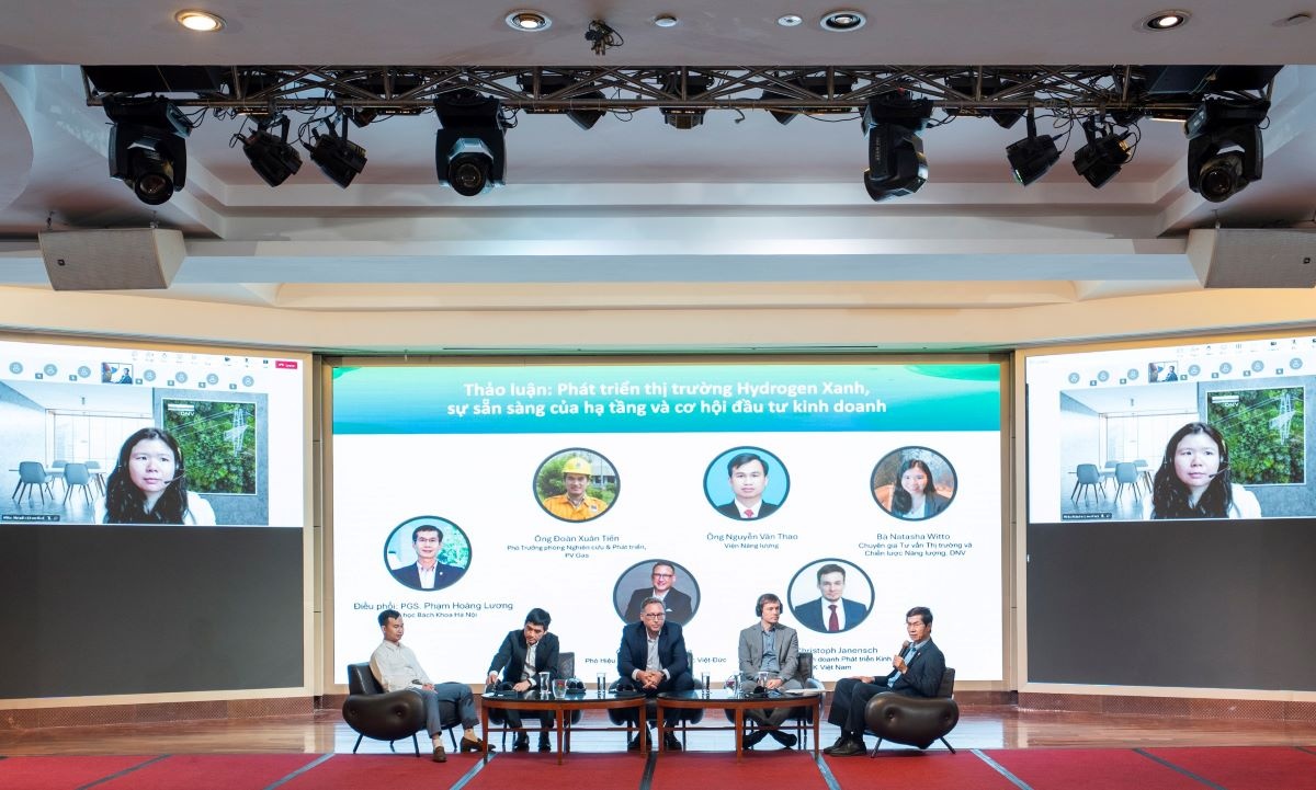 Các diễn giả thảo luận về cơ sở hạ tầng và cơ hội kinh doanh cho phát triển hydrogen xanh