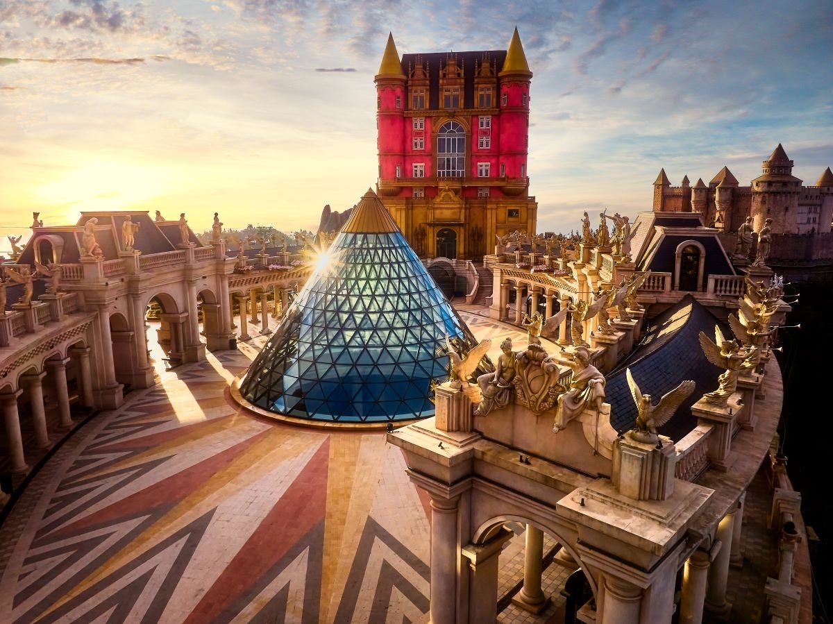 Khu du lịch Sun World Ba Na Hills được WTA vinh danh là Khu du lịch chủ đề hàng đầu châu Á lần thứ 6 liên tiếp Khu du lịch Sun World Ba Na Hills được WTA vinh danh là Khu du lịch chủ đề hàng đầu châu Á lần thứ 6 liên tiếp