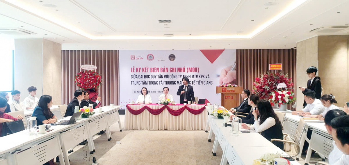 Tăng cường gắn kết đào tạo với thực tiễn Tăng cường gắn kết đào tạo với thực tiễn