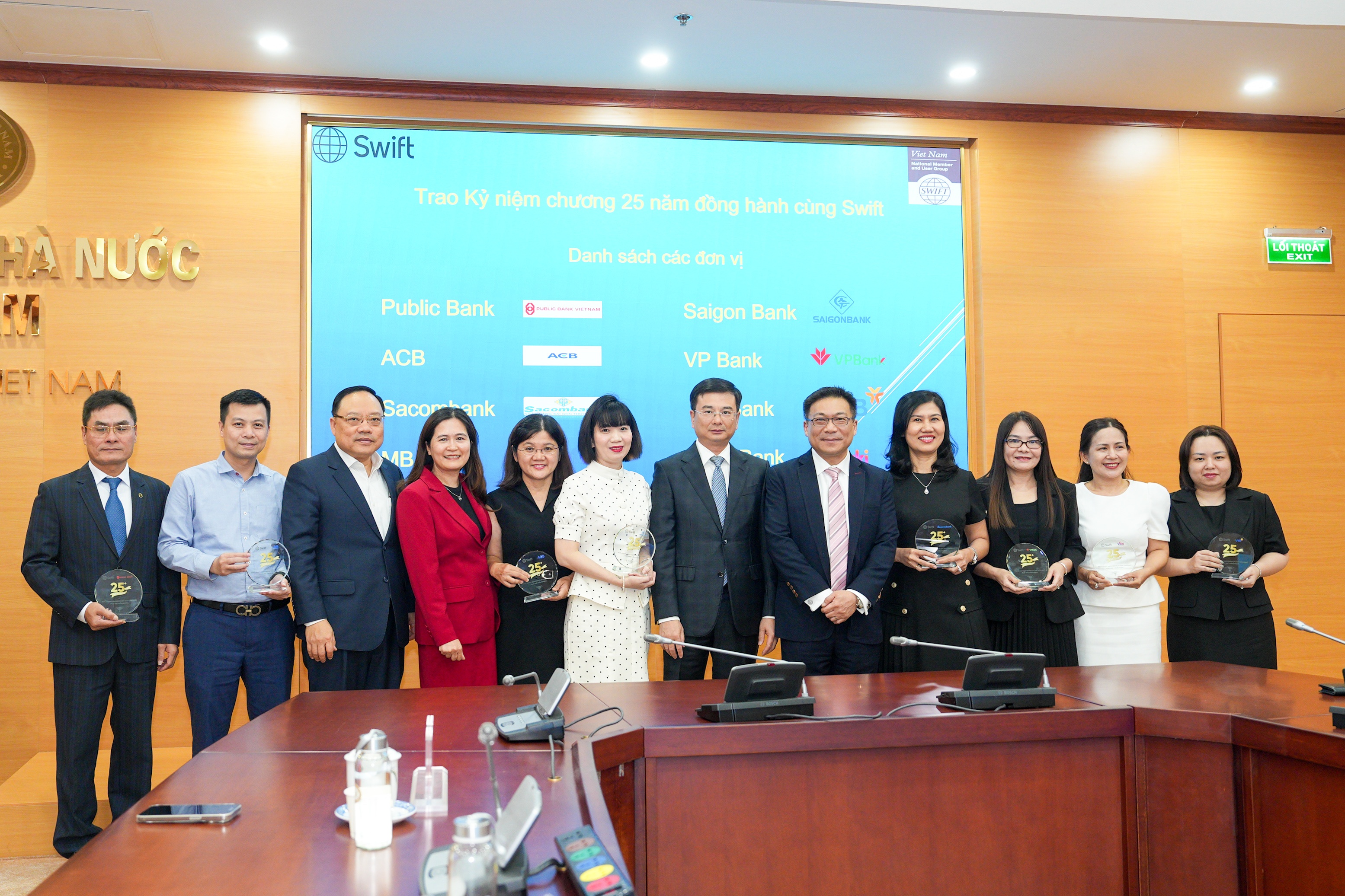 Kỷ niệm 30 năm SWIFT hiện diện tại Việt Nam
