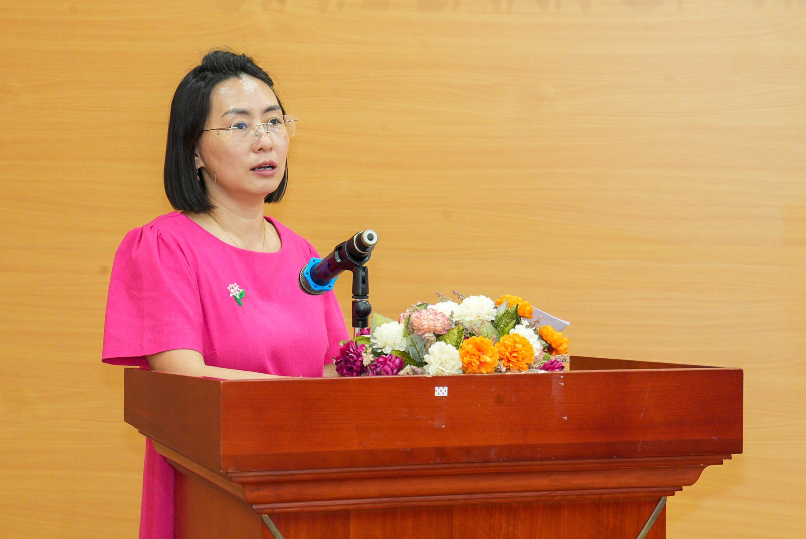 Đại diện Cục QLNH trình bày báo cáo tại hội nghị Đại diện Cục QLNH trình bày báo cáo tại hội nghị