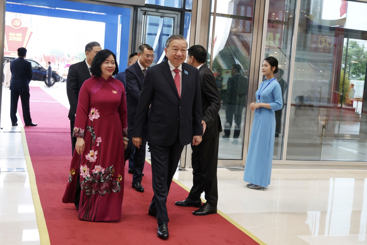 Tổng Bí thư Tô Lâm, Bí thư Thành ủy Hà Nội Bùi Thị Minh Hoài - Ảnh: VGP/GH