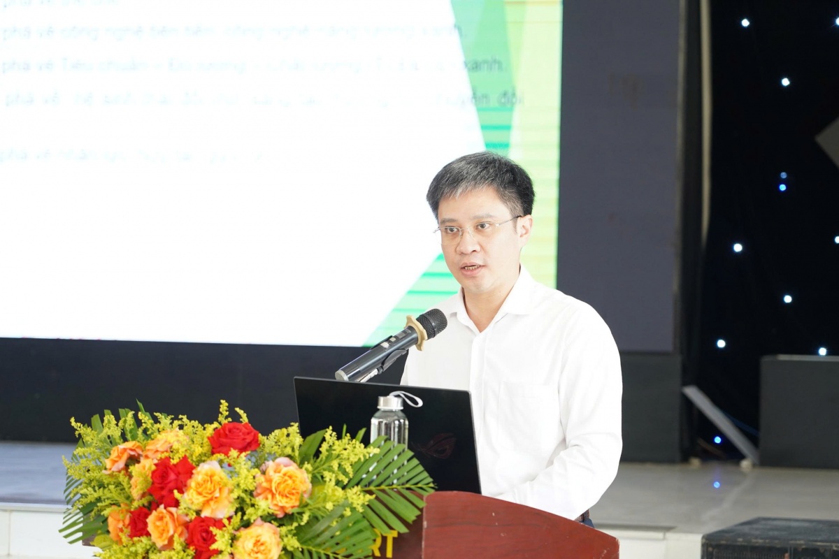 Chuyển đổi xanh: Điều kiện tiên quyết để đất nước phát triển bền vững Chuyển đổi xanh: Điều kiện tiên quyết để đất nước phát triển bền vững