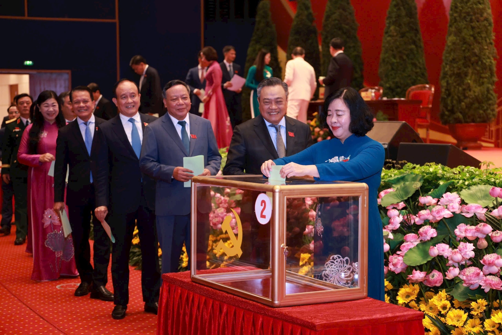 Đại hội đã bầu 66 đại biểu dự Đại hội Đại biểu toàn quốc lần thứ XIV của Đảng.