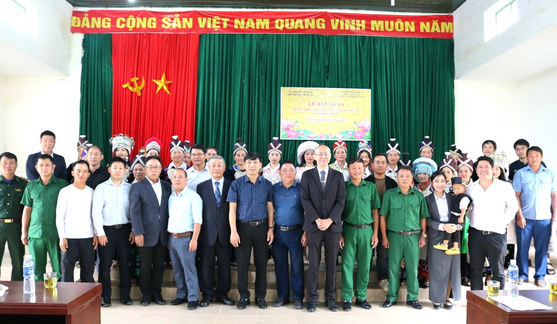 JICA bàn giao thiết bị nông nghiệp cho xã Na Ngoi, tỉnh Nghệ An