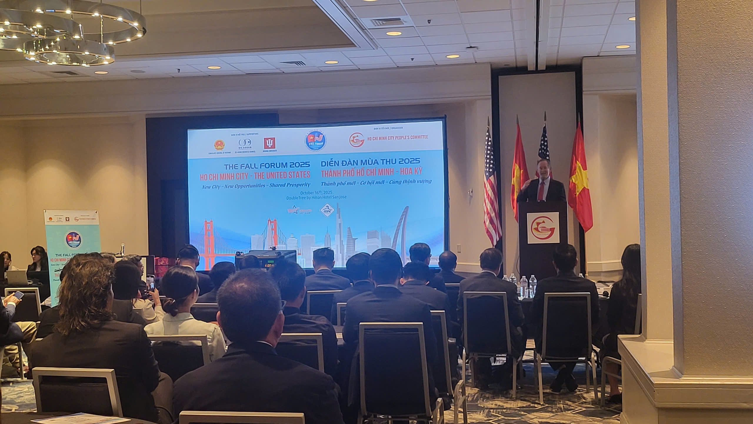 Trong bối cảnh Việt Nam và Hoa Kỳ đã thiết lập quan hệ đối tác chiến lược toàn diện, hai bên có cơ hội to lớn để cùng nhau xây dựng năng lực cho thế hệ mới