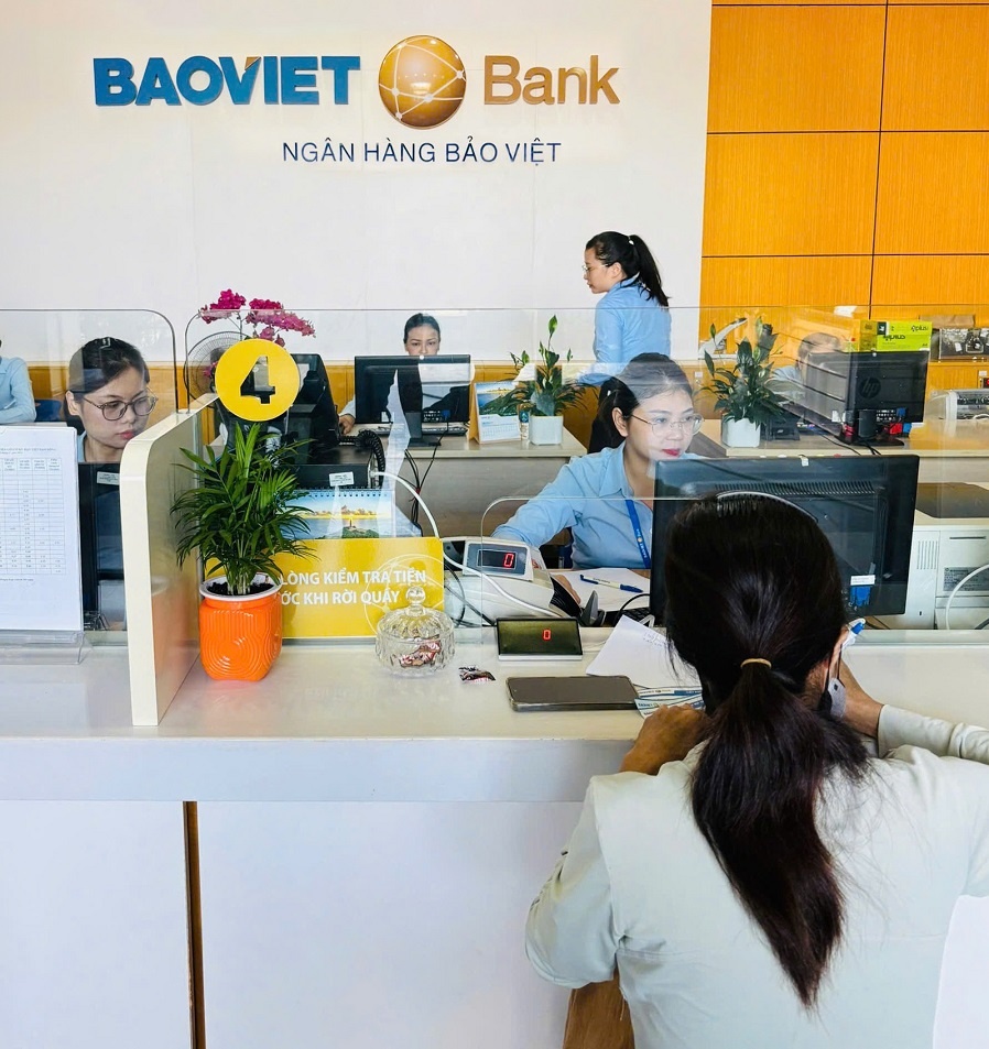 BAOVIET Bank: Tín dụng 9 tháng tăng trưởng tích cực BAOVIET Bank: Tín dụng 9 tháng tăng trưởng tích cực