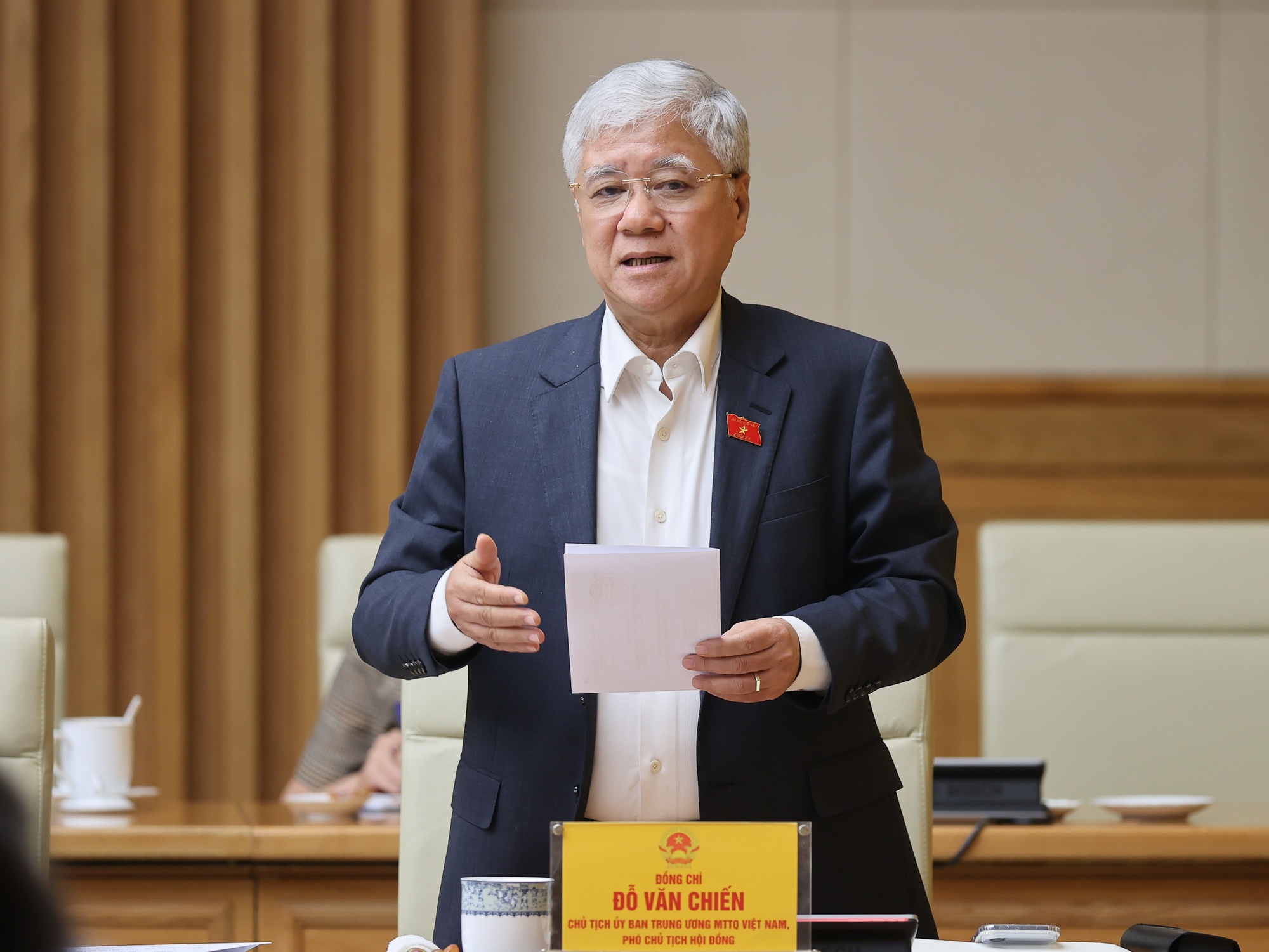 Chủ tịch Ủy ban Trung ương Mặt trận Tổ quốc Việt Nam Đỗ Văn Chiến, Phó Chủ tịch Hội đồng phát biểu- Ảnh: VGP/Nhật Bắc