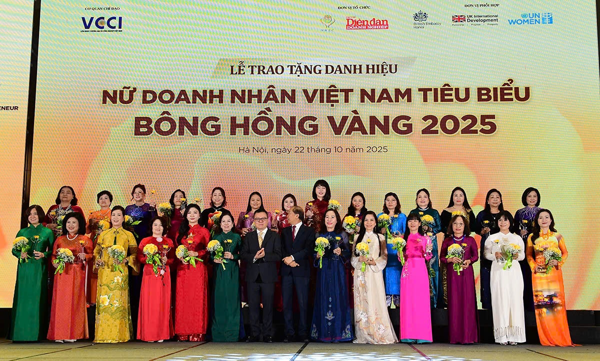 Nữ doanh nhân Việt với tinh thần bền bỉ, khát vọng đổi mới và ý chí tiên phong Nữ doanh nhân Việt với tinh thần bền bỉ, khát vọng đổi mới và ý chí tiên phong