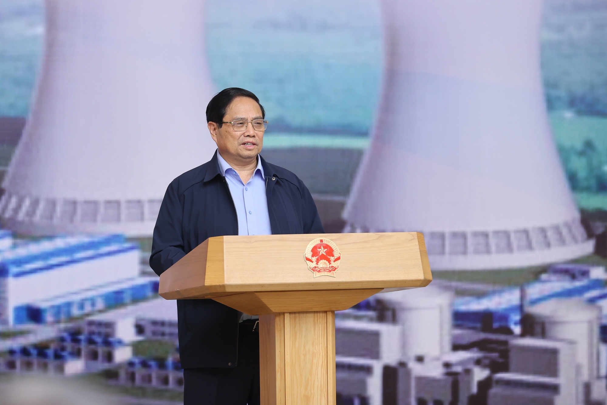 Thủ tướng chủ trì phiên họp - Ảnh: VGP/Nhật Bắc Thủ tướng chủ trì phiên họp - Ảnh: VGP/Nhật Bắc