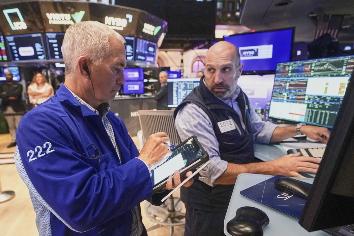 Chứng khoán Mỹ tiếp tục thăng hoa: S&P 500 gần chạm mốc cao nhất mọi thời đại Chứng khoán Mỹ tiếp tục thăng hoa: S&P 500 gần chạm mốc cao nhất mọi thời đại